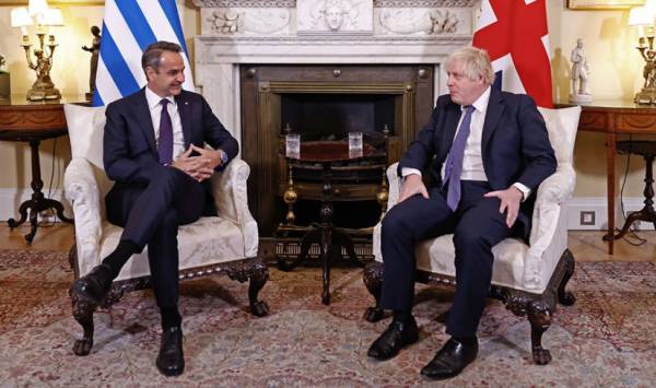 Μητσοτάκης προς Τζόνσον: Θα επιμείνουμε για τα Γλυπτά του Παρθενώνα