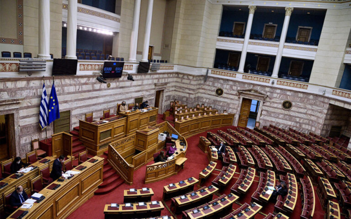 Fuel Pass 2: Υπερψηφίστηκε η τροπολογία για την επέκτασή του