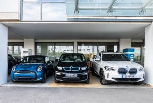 BMW: Επένδυση ύψους 200.000 ευρώ με εγκατάσταση 32 νέων φορτιστών