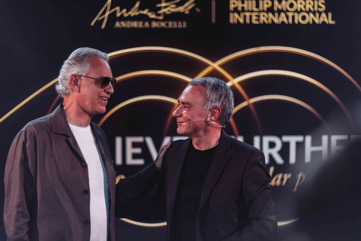 Η Philip Morris International και ο Andrea Bocelli παρουσίασαν την πλατφόρμα «Believe. Further»