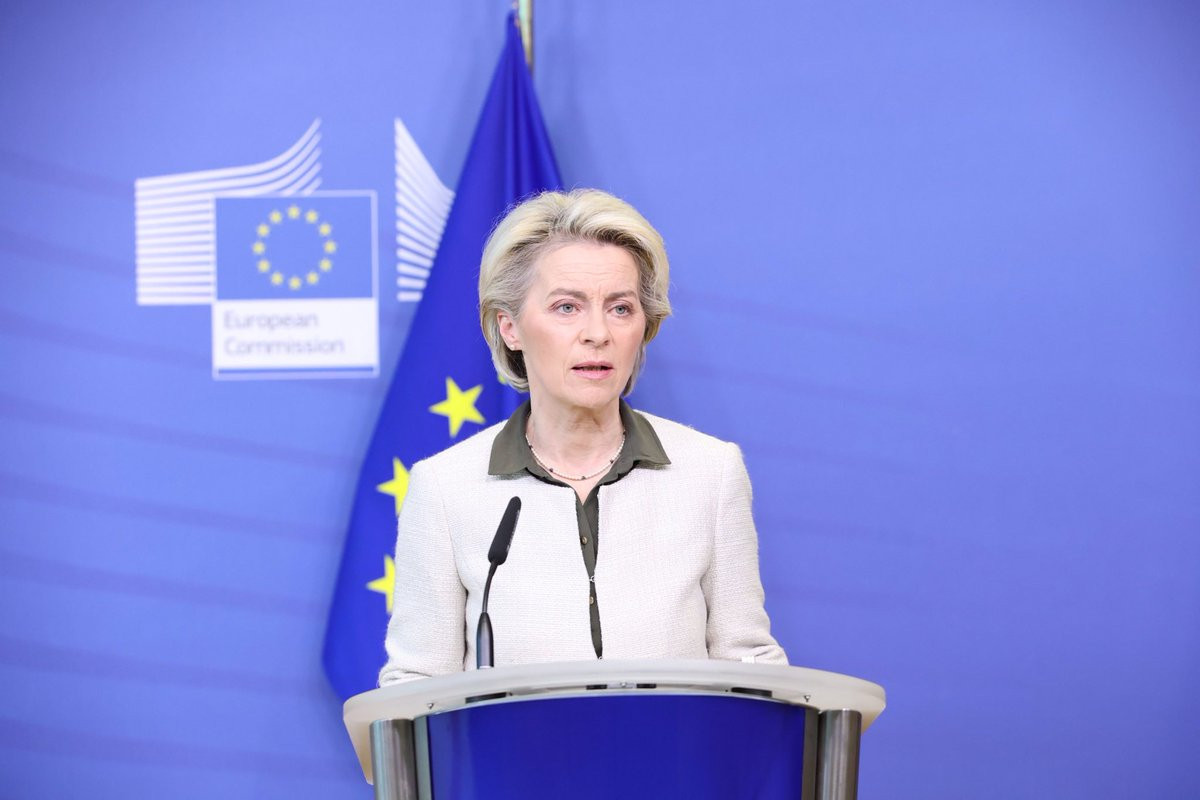Κομισιόν και Eurogroup χαιρετίζουν την έξοδο της Ελλάδας από την ενισχυμένη εποπτεία