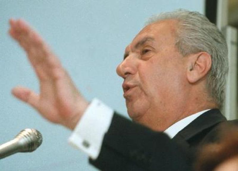 Κοντομηνάς: Δεν μπαίνουμε στο άρθρο 99