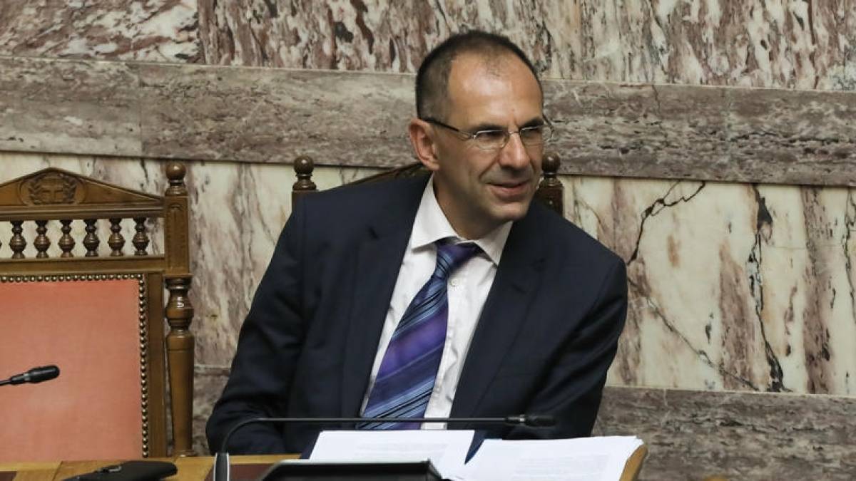 «Ναι» Γεραπετρίτη στις αλλαγές των δικηγόρων για το επιτελικό κράτος