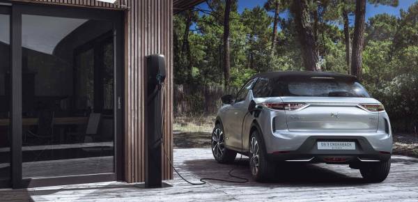 DS 3 CROSSBACK E-TENSE: Πότε θα δούμε την ηλεκτρική εκδοχή του νέου SUV
