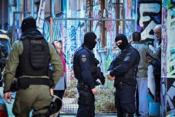 Ελεύθεροι μετά την απολογία τους οι δυο συλληφθέντες στα Εξάρχεια