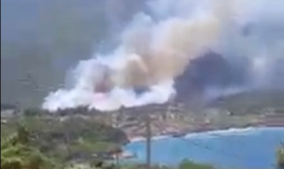 Μεγάλη φωτιά στο Πόρτο Γερμενό- Εντολή εκκένωσης του Μύτικα