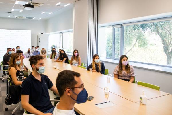 Η Schneider Electric καλωσορίζει νέα ταλέντα στο δυναμικό της