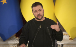 Ζελένσκι: Ελπίζουμε σε μια δίκαιη ειρήνη το ταχύτερο δυνατό