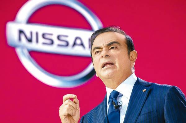 Συνελήφθη και πάλι ο πρώην επικεφαλής της Nissan