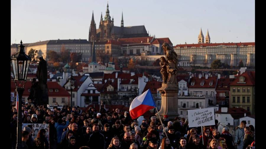 Μεγάλη αντικυβερνητική διαδήλωση στην Τσεχία