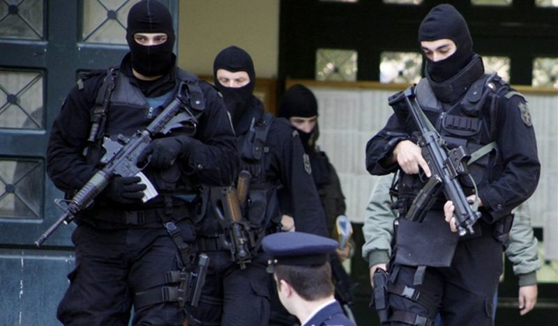 Γιγαντιαία επιχείρηση της Αντιτρομοκρατικής: 14 συλλήψεις σε Αττική και επαρχία
