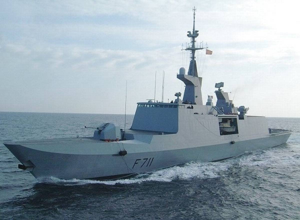 Σενάριο δανεισμού δύο γαλλικών φρεγατών στην ατζέντα Παναγιωτόπουλου-Παρλί