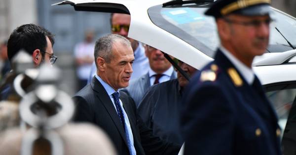 Ιταλία:Εντολή σχηματισμού κυβέρνησης στον Κοταρέλι-Θα οδηγήσει τη χώρα σε εκλογές