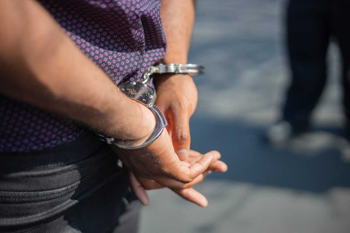 Κρήτη: Συνελήφθησαν δύο υγειονομικοί υπάλληλοι για δωροδοκία