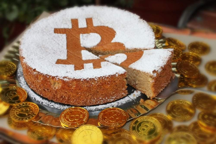 Το Bitcoin «έκλεισε» τα 15 και γράφει ιστορία