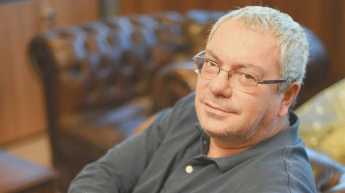 Μαλέλης:Συγκυβερνούν με τον Καμμένο και παριστάνουν τους μνηστήρες της Κεντροαριστεράς
