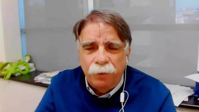Βατόπουλος: Όλο το παιχνίδι της πανδημίας παίζεται σε τρία μέτωπα
