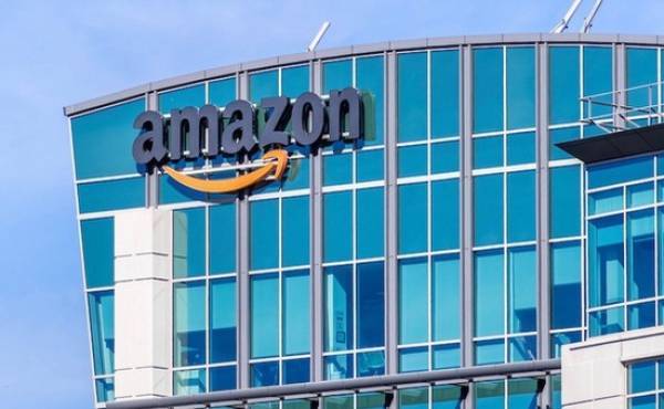 Amazon: Το κόστος παράδοσης σε 24 ώρες έπληξε την κερδοφορία