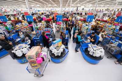Walmart: Πάνω από $150 δολάρια τα έσοδα το τρίτο τρίμηνο