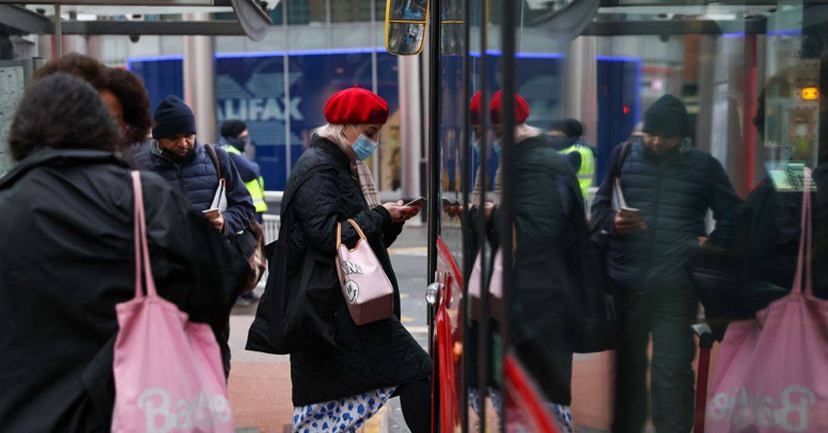 Βρετανία:Τα κρούσματα Όμικρον αυξήθηκαν περισσότερο από 50% σε μία ημέρα