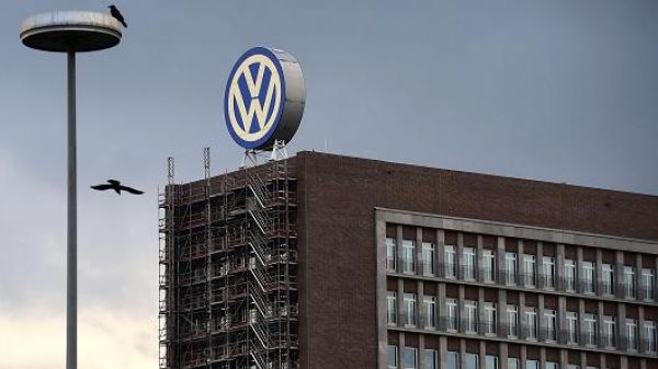 Volkswagen: Προβλήματα με την εκπομπή διοξειδίου σε ακόμα 800.000 οχήματα