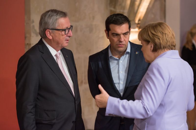 Παράταση του Μνημονίου συζητεί η κυβέρνηση!