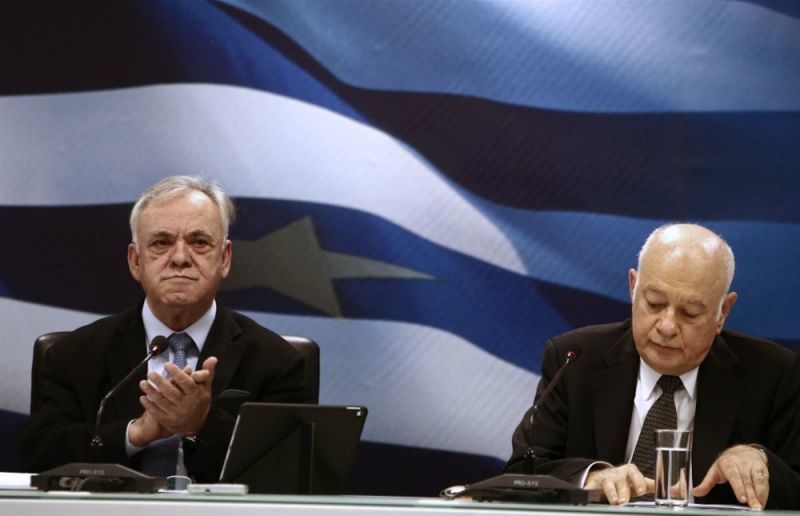 Παπαδημητρίου: Αποχωρεί με πικρία και 4 δισ. ευρώ νέων επενδύσεων