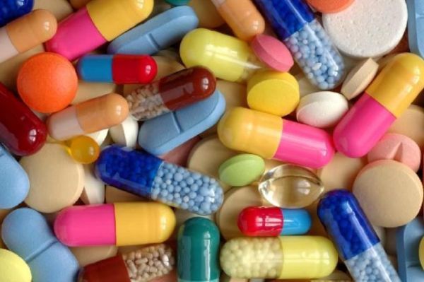 ΕΟΦ: Παράνομη διακίνηση αντιρετροϊκών φαρμάκων μέσω διαδικτύου