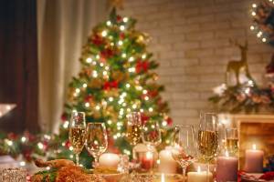 Προς μεσημεριανά ρεβεγιόν- Δεν θα διευρυνθεί το ωράριο μετακινήσεων