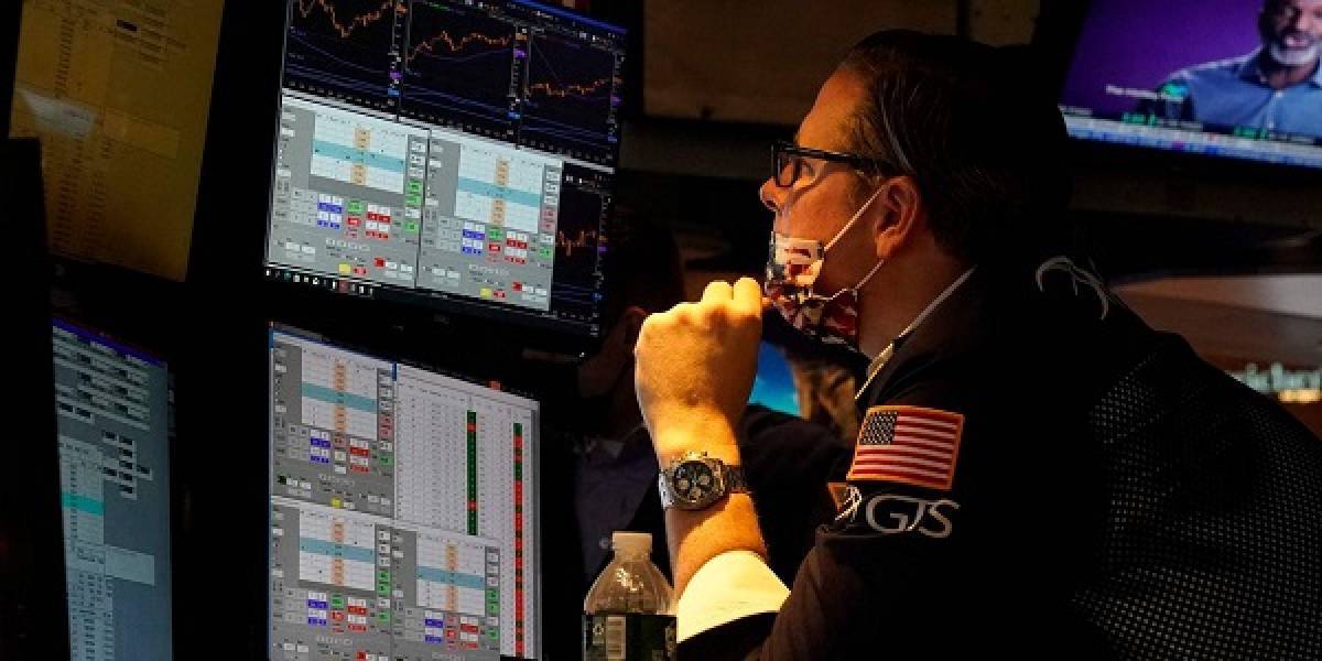 Στο τέλος «μίλησαν» (ξανά) οι πωλητές στη Wall Street