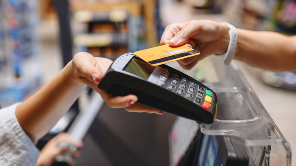 ΥΠΕΘΟ: Προς ολοκλήρωση η διασύνδεση POS-ταμειακών-Δεν θα δοθεί καμία παράταση