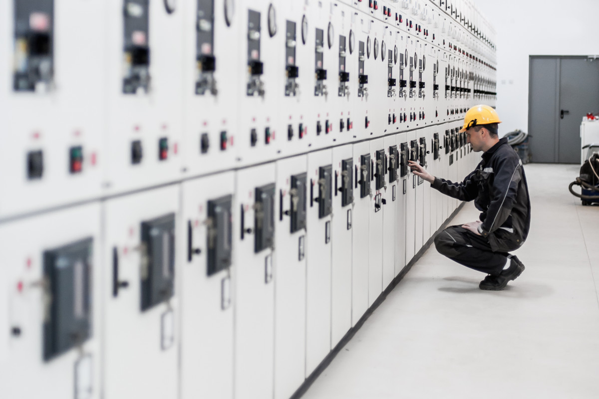Enedis και ABB ανανεώνουν τη συνεργασία τους για την εξάλειψη του SF6 από το ηλεκτρικό δίκτυο της Γαλλίας