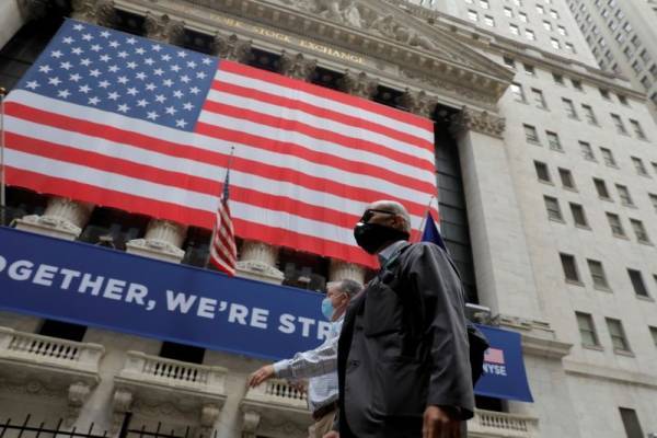 Νωθρό ξεκίνημα για τη Wall Street-Τα βλέμματα στις σινοαμερικανικές εντάσεις