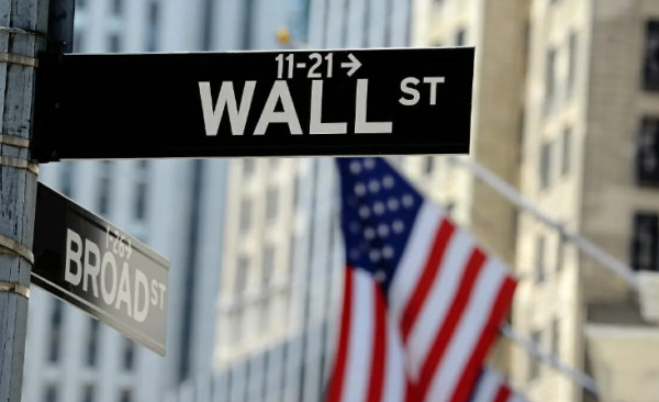 Wall Street: Ανοδικό κλείσιμο με «σπρώξιμο» από την τεχνολογία