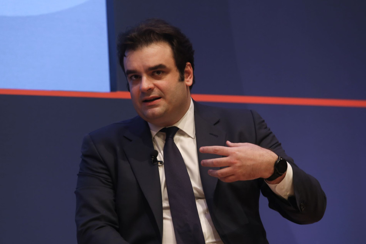 Πιερρακάκης: Ψήφος εμπιστοσύνης οι επενδύσεις Microsoft, Amazon και Google