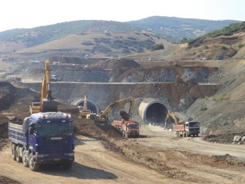 ΕΡΓΟΣΕ: Τον Δεκέμβριο του 2014 η ολοκλήρωση της σήραγγας της Όθρυος