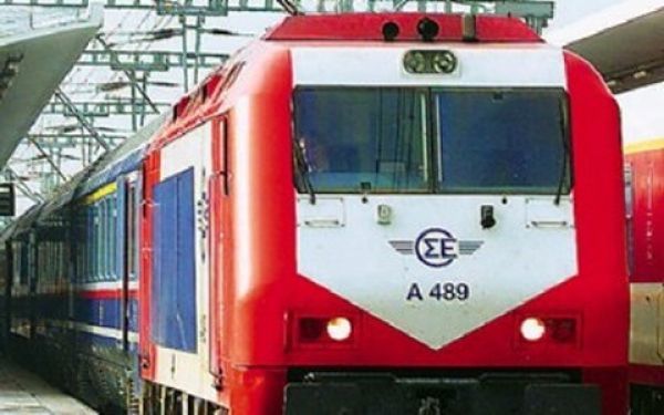 ΤΡΑΙΝΟΣΕ: Μειωμένες τιμές και προσφορές στα εισιτήρια για τη διαδρομή Αθήνα- Θεσσαλονίκη- Αθήνα