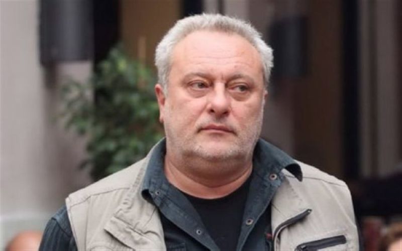 «Ξέφυγαν» Ψαριανός και Σκουρολιάκος, στους διαδρόμους της Βουλής