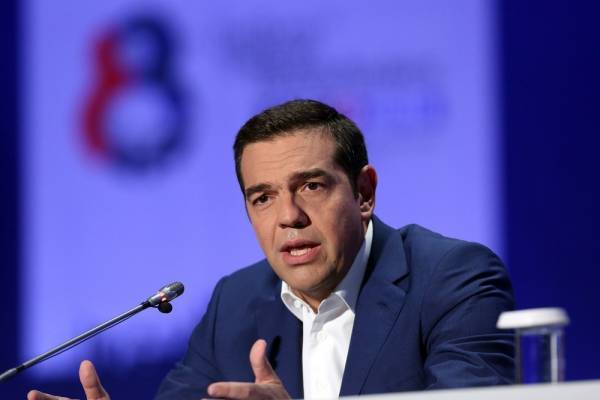 Υπήρξε προσυνεννόηση για τις ερωτήσεις στη συνέντευξη Τσίπρα;