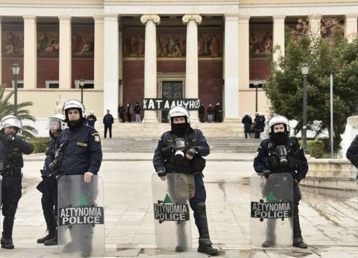 Εκκενώθηκε η κατάληψη στην πρυτανεία του ΕΚΠΑ