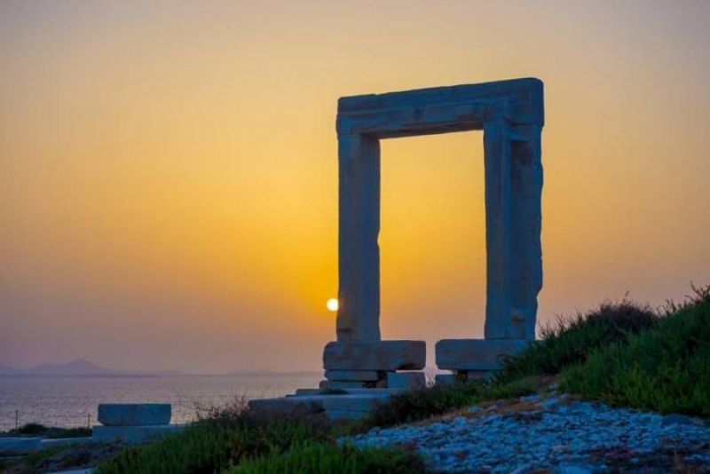 6ο Πανελλήνιο Συνέδριο «Η ΝΑΞΟΣ ΔΙΑ ΜΕΣΟΥ ΤΩΝ ΑΙΩΝΩΝ»