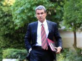 Λοβέρδος: Η Κύπρος αποφασίζει και η Ελλάδα συμπαρίσταται