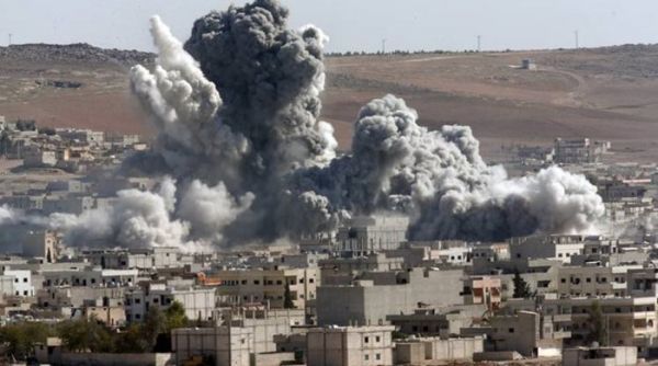 Δεκάδες νεκροί από αεροπορικές επιδρομές στο Χαλέπι