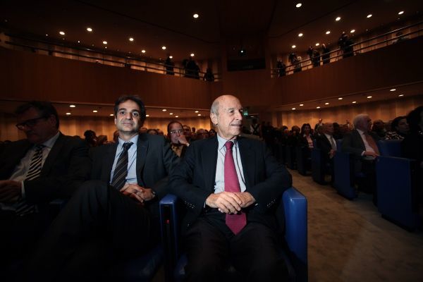 Η ΝΔ για τα περί συνάντησης Κυριάκου - Ντόρας με Σημίτη