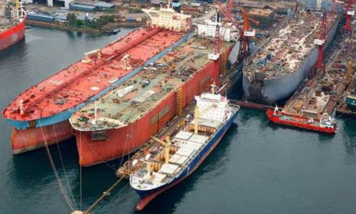 Σε νέες ναυπηγήσεις επενδύουν οι Έλληνες εφοπλιστές το 2018