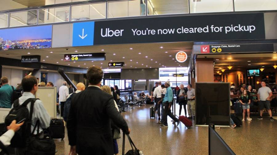 Νέα υπηρεσία της Uber... παρακολουθεί αεροπλάνα