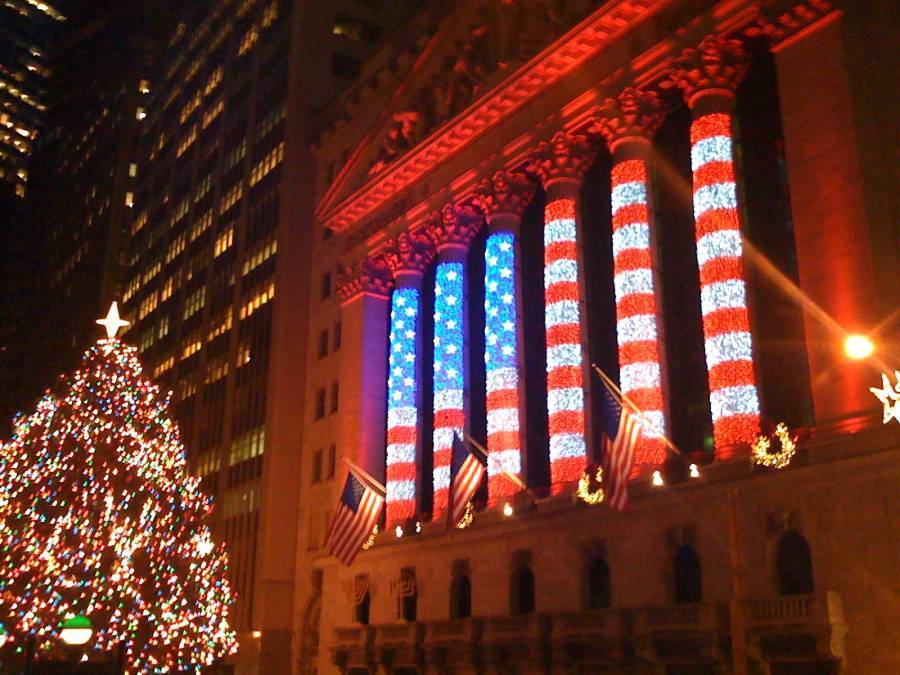 Χριστουγεννιάτικο ράλι 1086 μονάδων στη Wall Street
