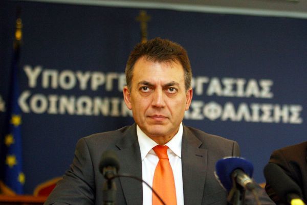 Υπ. Εργασίας: Δεν έχει ληφθεί απόφαση για την ενοποίηση των ασφαλιστικών Ταμείων