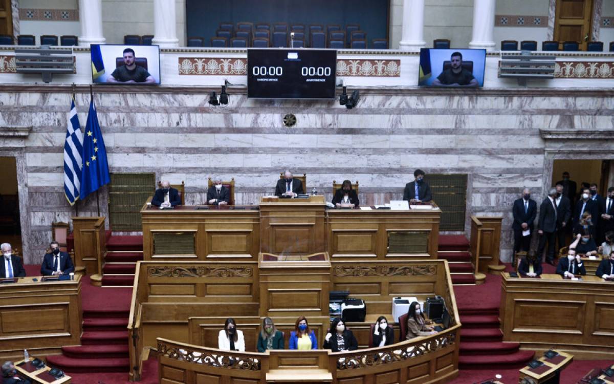 Μητσοτάκης για Ζελένσκι: Ελευθερία και Δημοκρατία η απάντηση σ'όποια ερώτηση