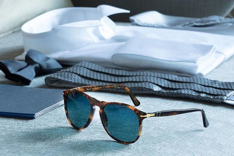 Persol, με χρυσό 18 καρατίων